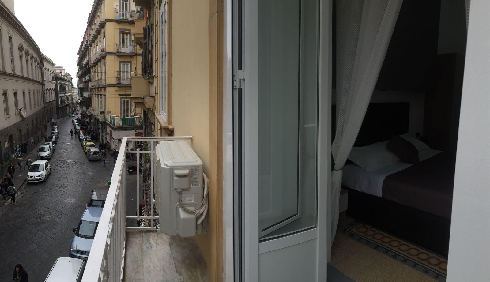 Mb95 - Mezzocannone Luxurious Bed&Breakfast Nápoles Exterior foto